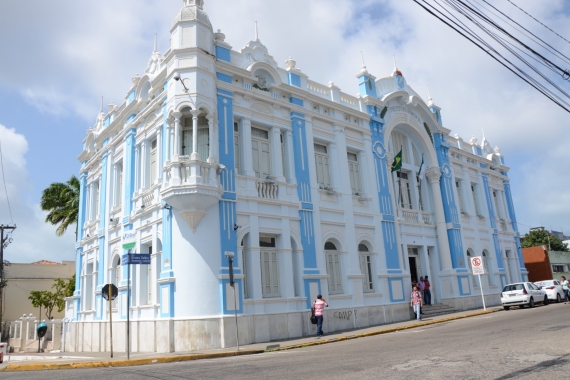 Prefeitura suspende as aulas na Rede Municipal de Ensino 