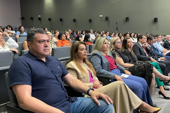 Prefeitura firma parceria no Programa Atitude Legal em abertura da 11ª Semana Estadual da Adoção