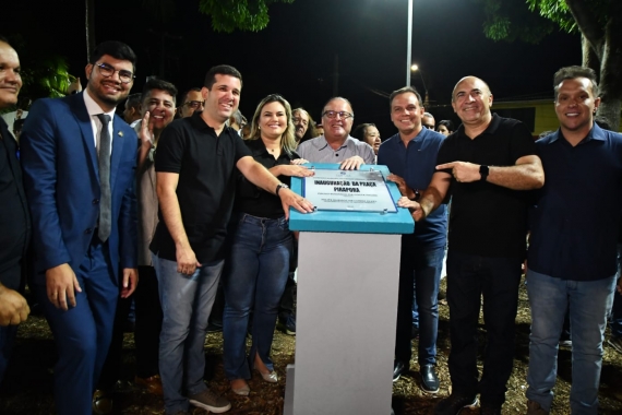 Paulinho Freire inaugura nova praça Pirapora em Neópolis