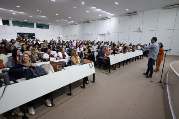 Secretaria Municipal de Educação realiza formação para novos professores da Rede