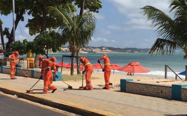  Urbana reforça limpeza da cidade na virada do ano