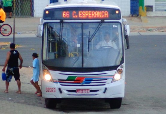Ônibus circulam com Tarifa Social nesta sexta-feira