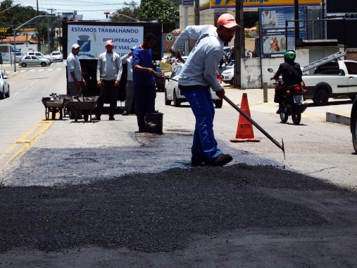 Morro Branco e Redinha recebem aplicação de asfalto nesta sexta-feira