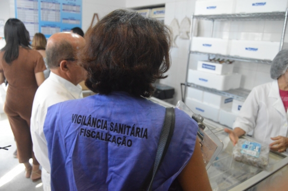 Inspeções da Vigilância Sanitária garantem serviços de qualidade à população      