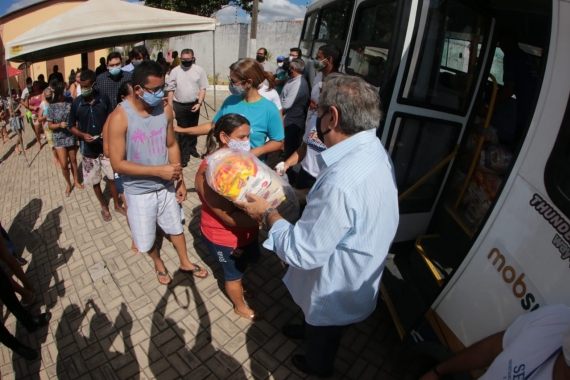 Prefeitura atinge marca de 212 mil cestas básicas distribuídas na pandemia