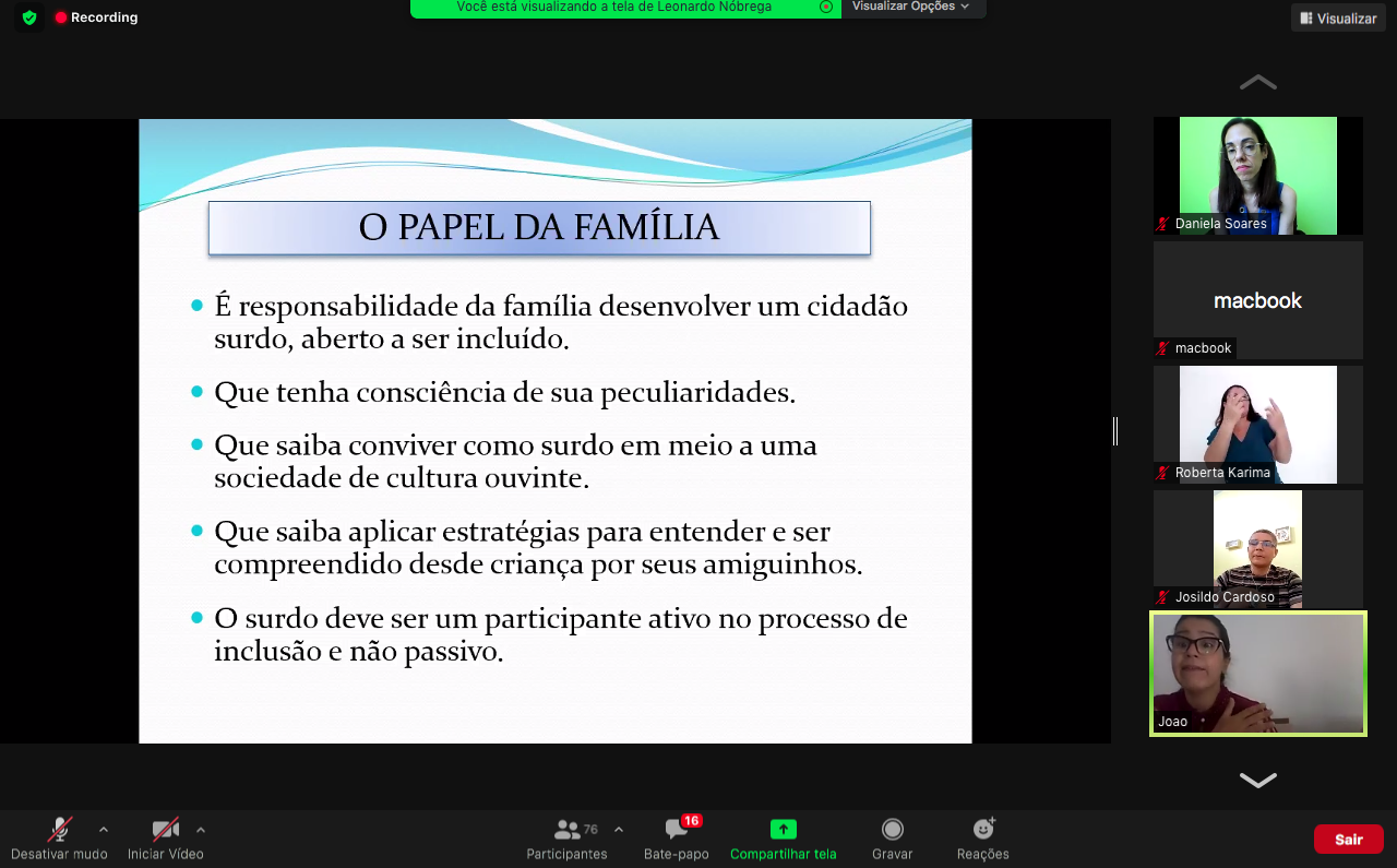 Setembro Azul é discutido em mesa redonda com professores da Educação Especial