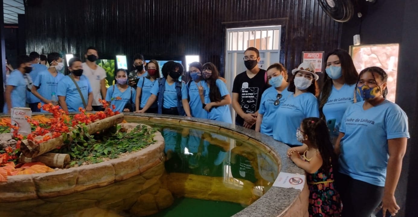 Alunos do Clube de Leitura da E. M. Professora Terezinha Paulino visitam Aquário Natal