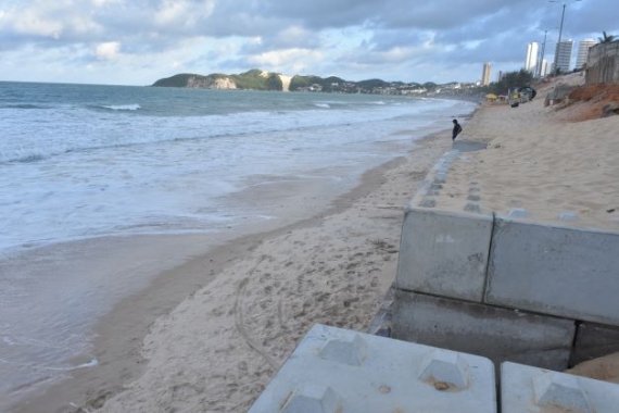 Licitação para serviços de proteção costeira em Ponta Negra será em dezembro