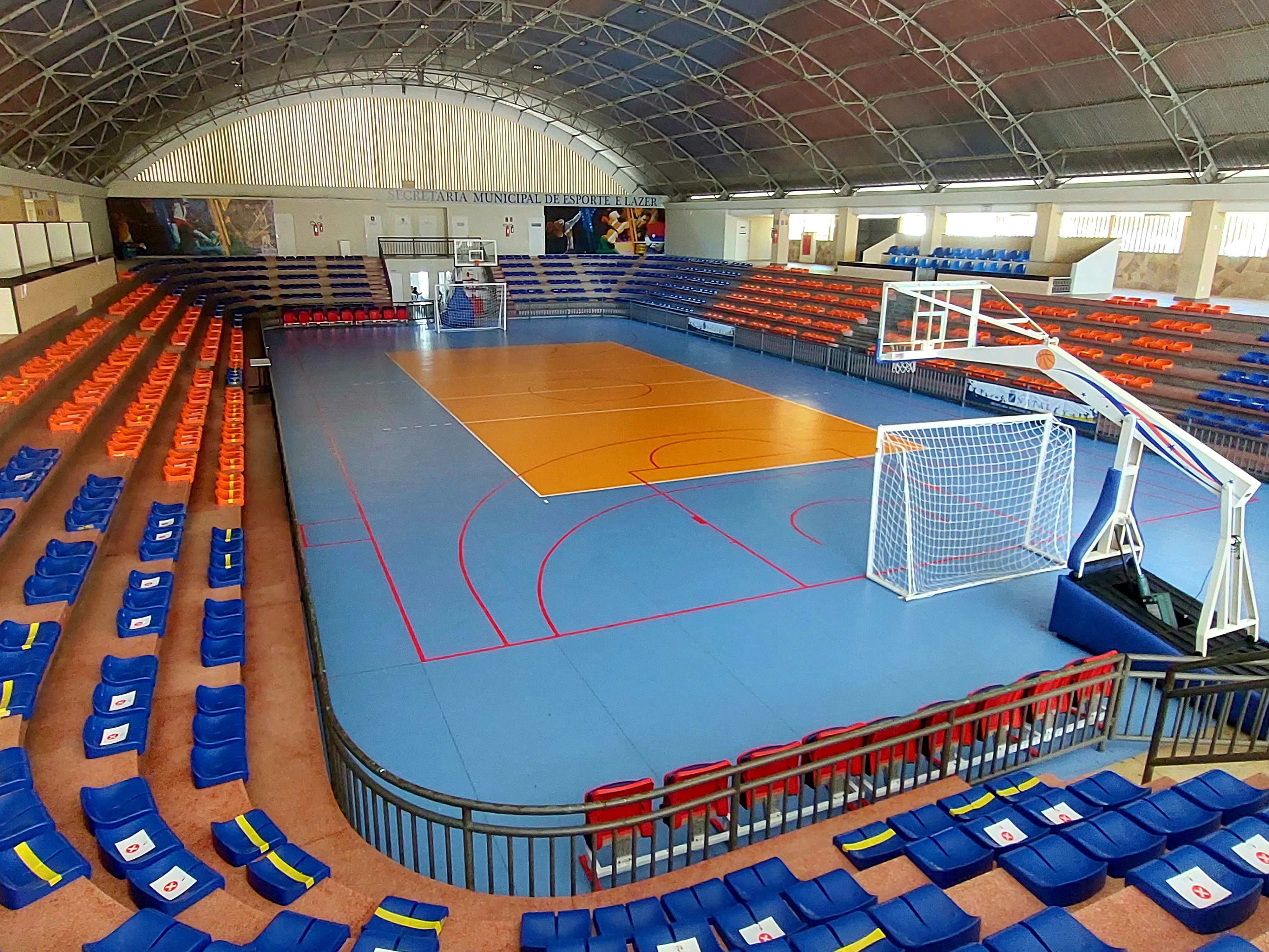 Palácio dos Esportes completa 58 anos sediando finais de competições de futsal