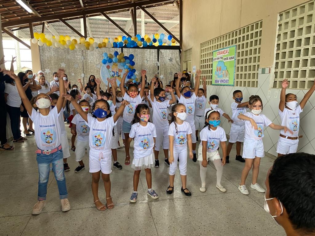CMEI Evangelina Elita realiza festa de formatura das crianças do ABC