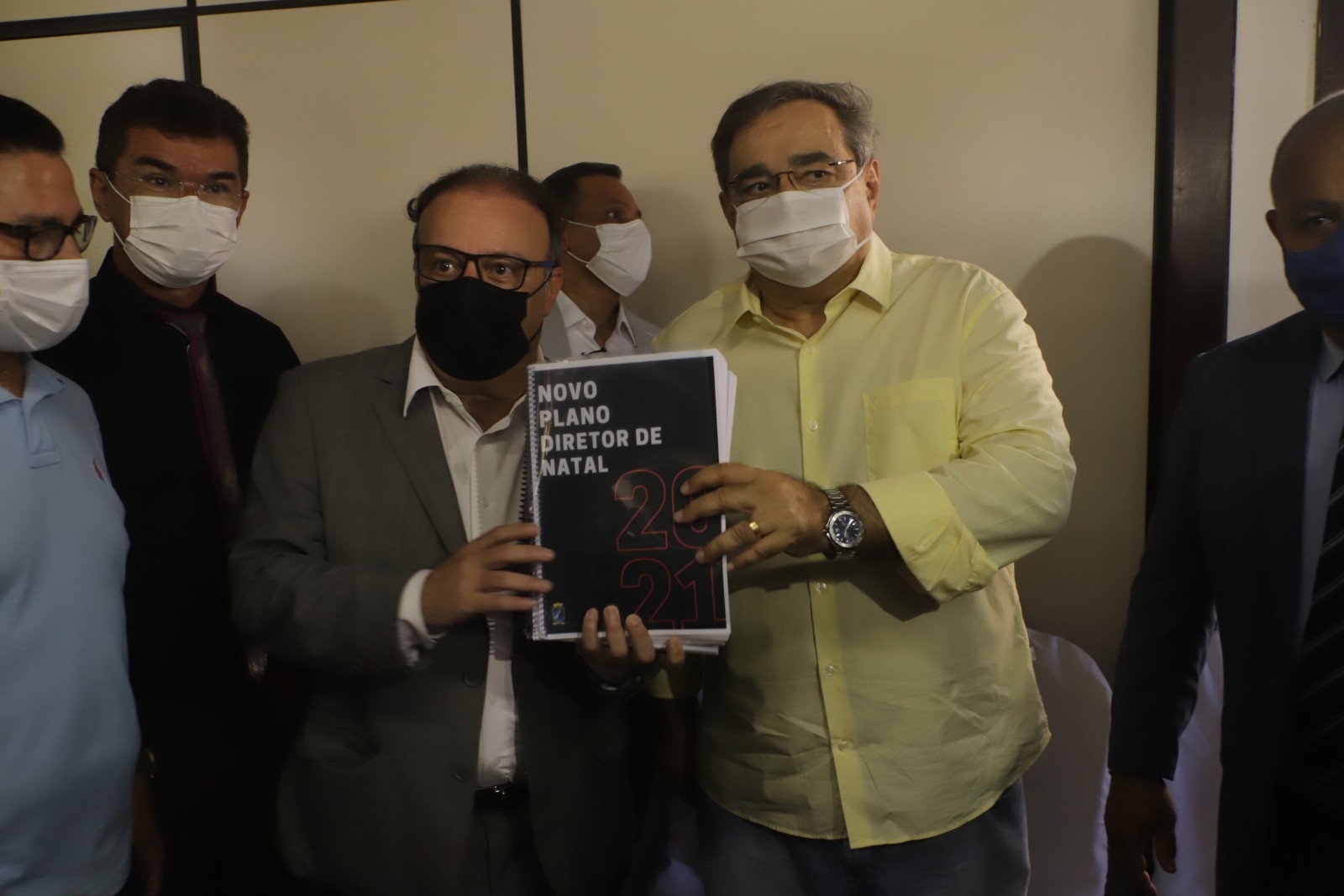 Prefeito recebe texto final do novo Plano Diretor de Natal
