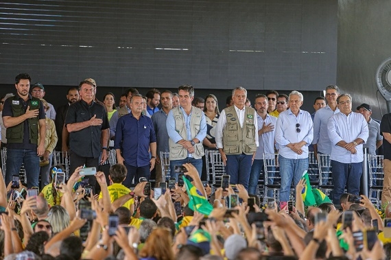 Prefeito participa de inauguração feita pelo presidente Bolsonaro no RN