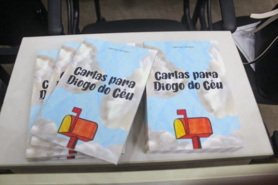 Livro “Cartas para Diogo do Céu” é entregue nas escolas de Ensino Fundamental  