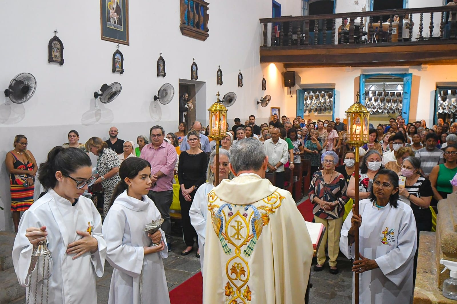 Prefeito participa da tradicional Trezena de Santo Antônio