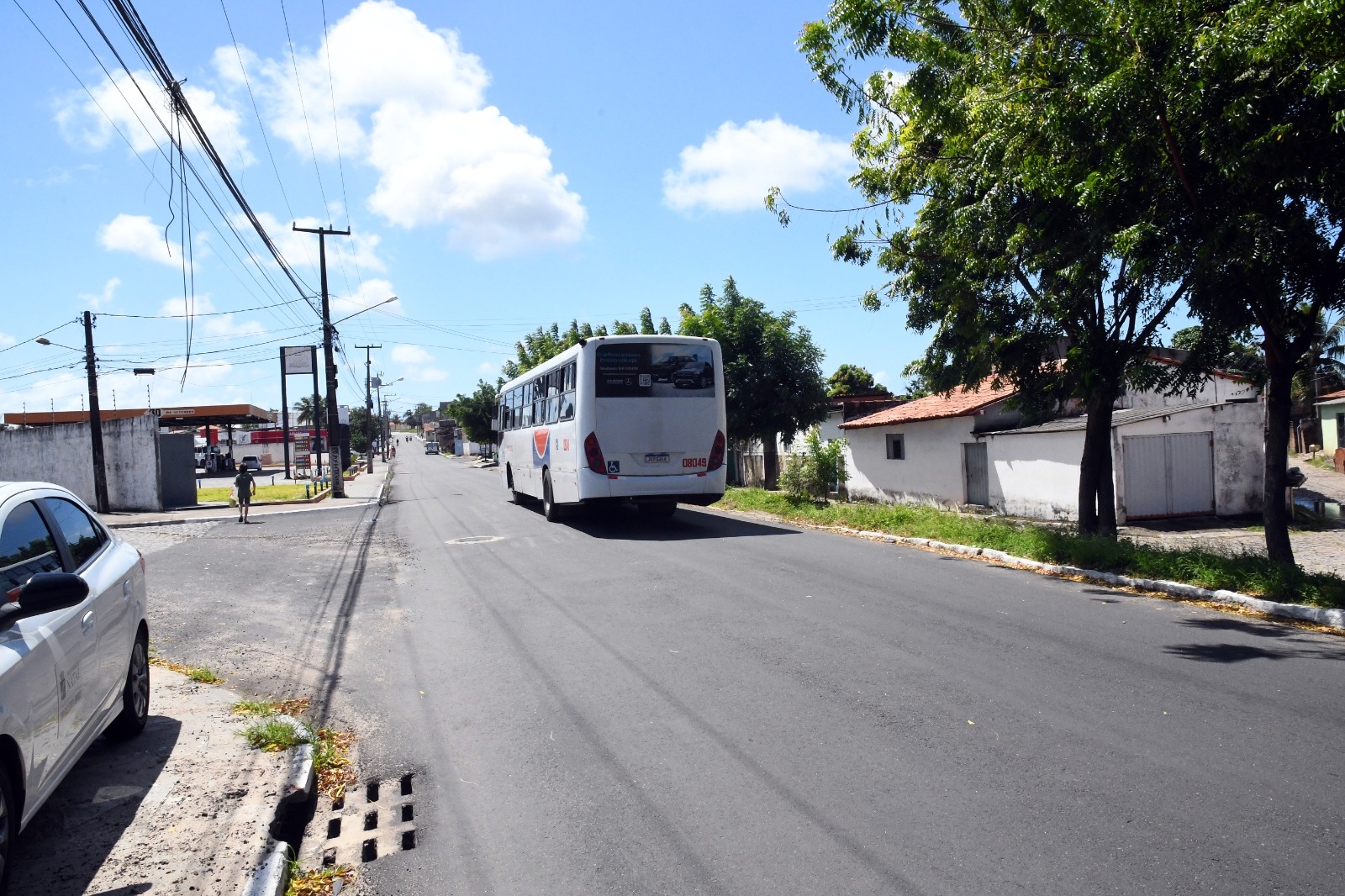 Prefeitura conclui capeamento asfáltico nas avenidas Cidade Praia e Bela Vista