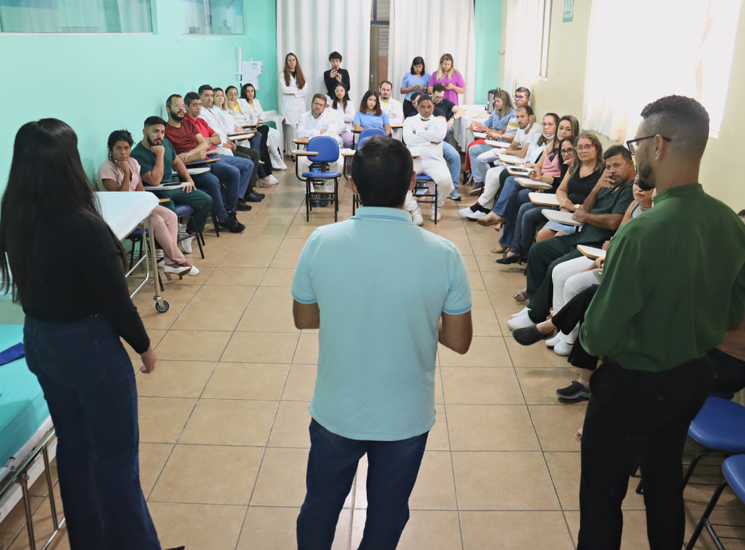 SMS Natal realiza capacitação sobre manejo em urgência e emergência psiquiátrica