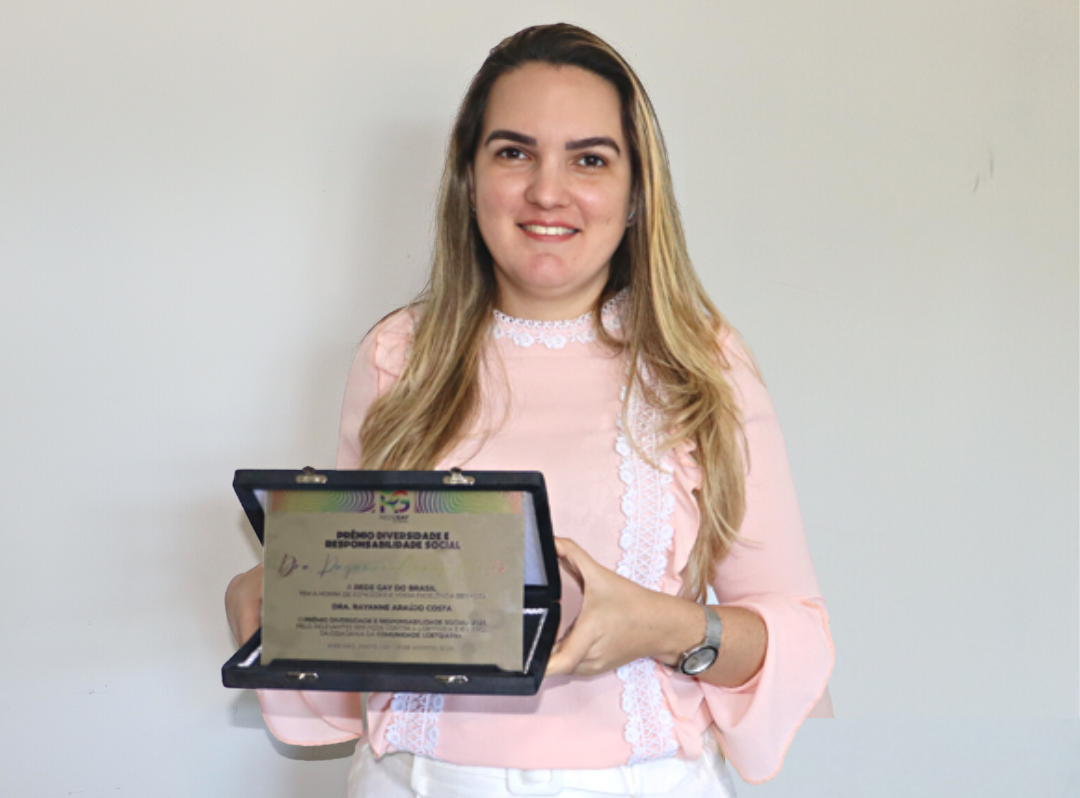 Secretária adjunta da SMS Natal recebe prêmio Diversidade e Responsabilidade Social 