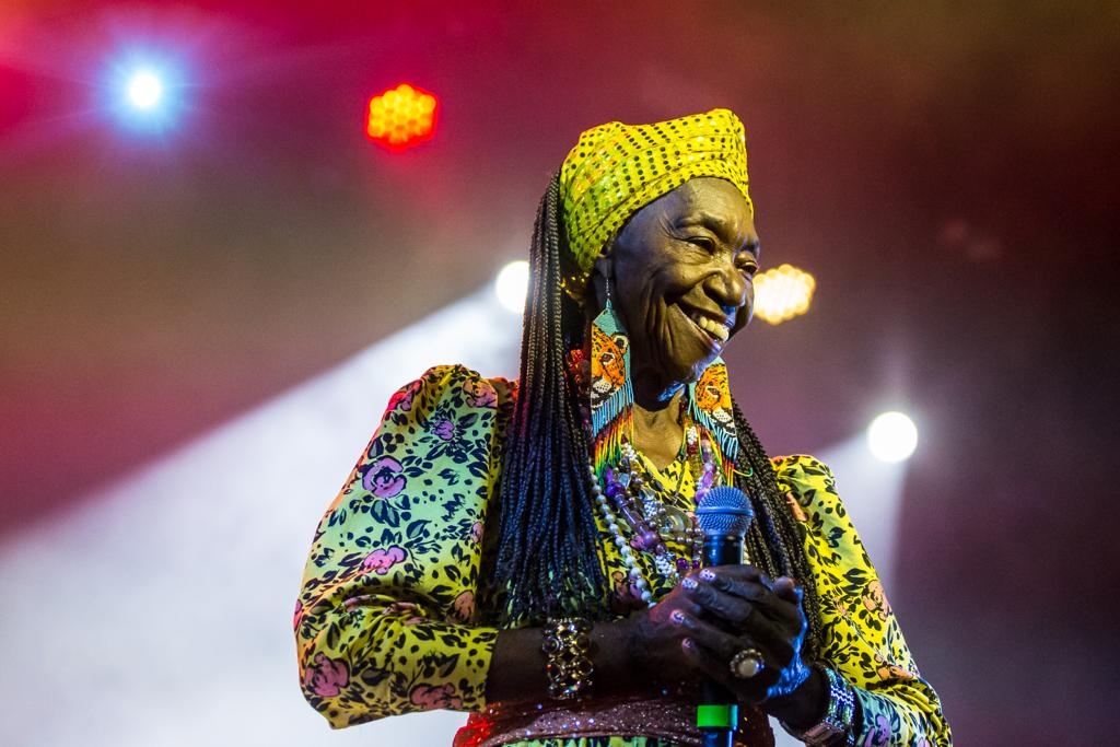 Lia de Itamaracá faz show de Turnê de 80 anos no Espaço Cultural Ruy Pereira