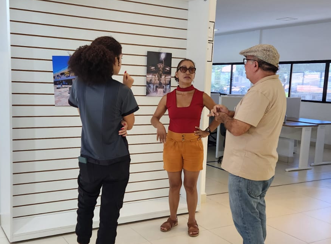 Exposição "Olhar de um Historiador Andarilho” está em cartaz na Biblioteca Câmara Cascudo