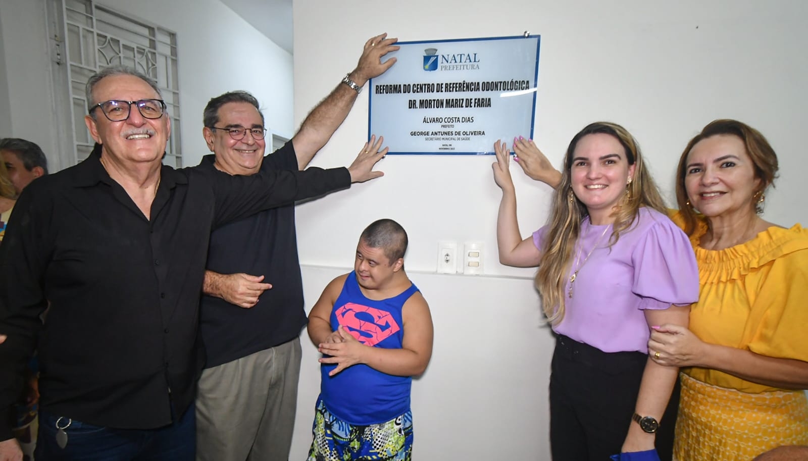 Prefeito entrega reforma do Centro de Referência Odontológica Dr. Morton Mariz