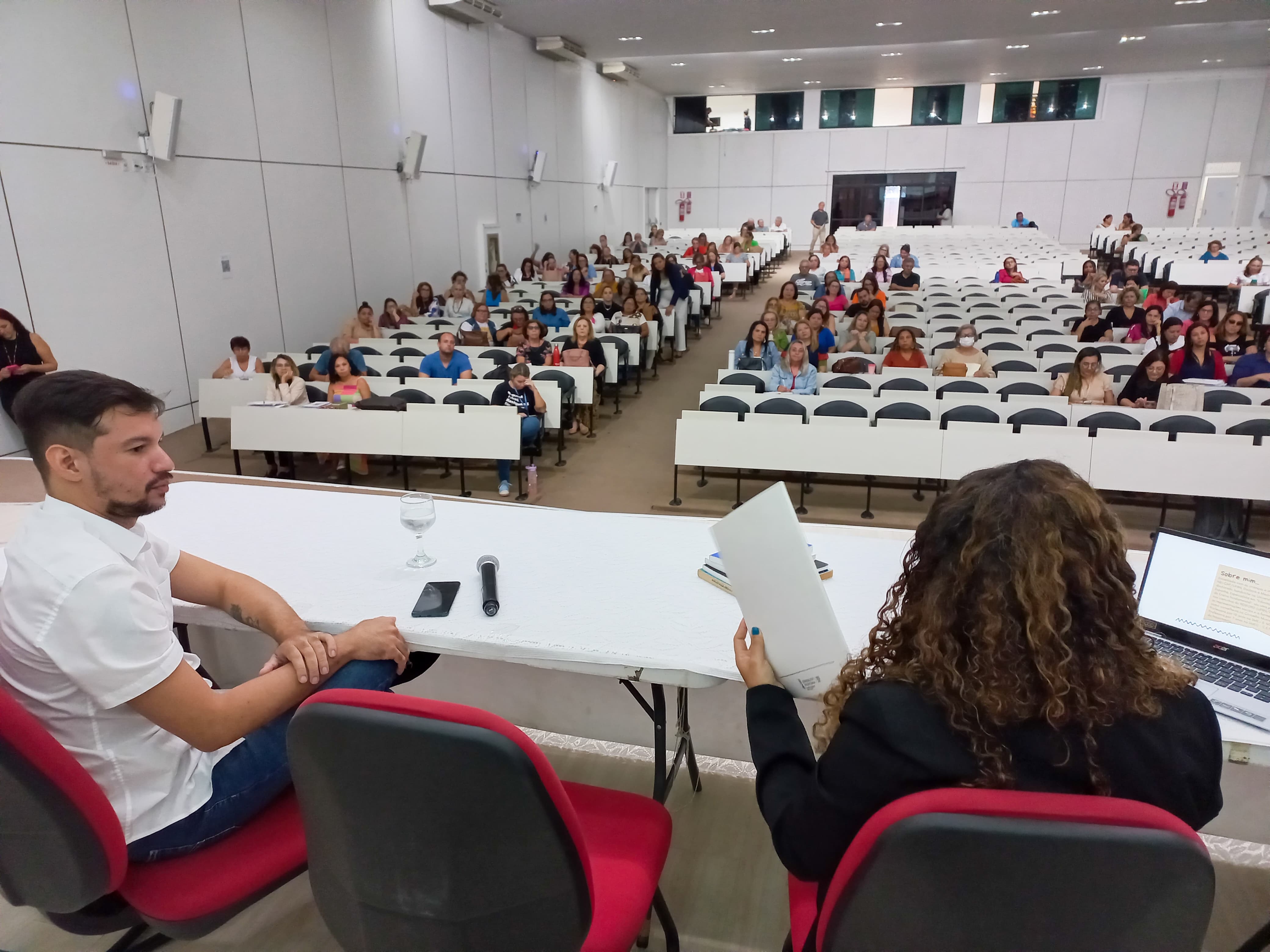 Plano de Ação Trienal é tema de formação com gestores da Rede Municipal de Ensino
