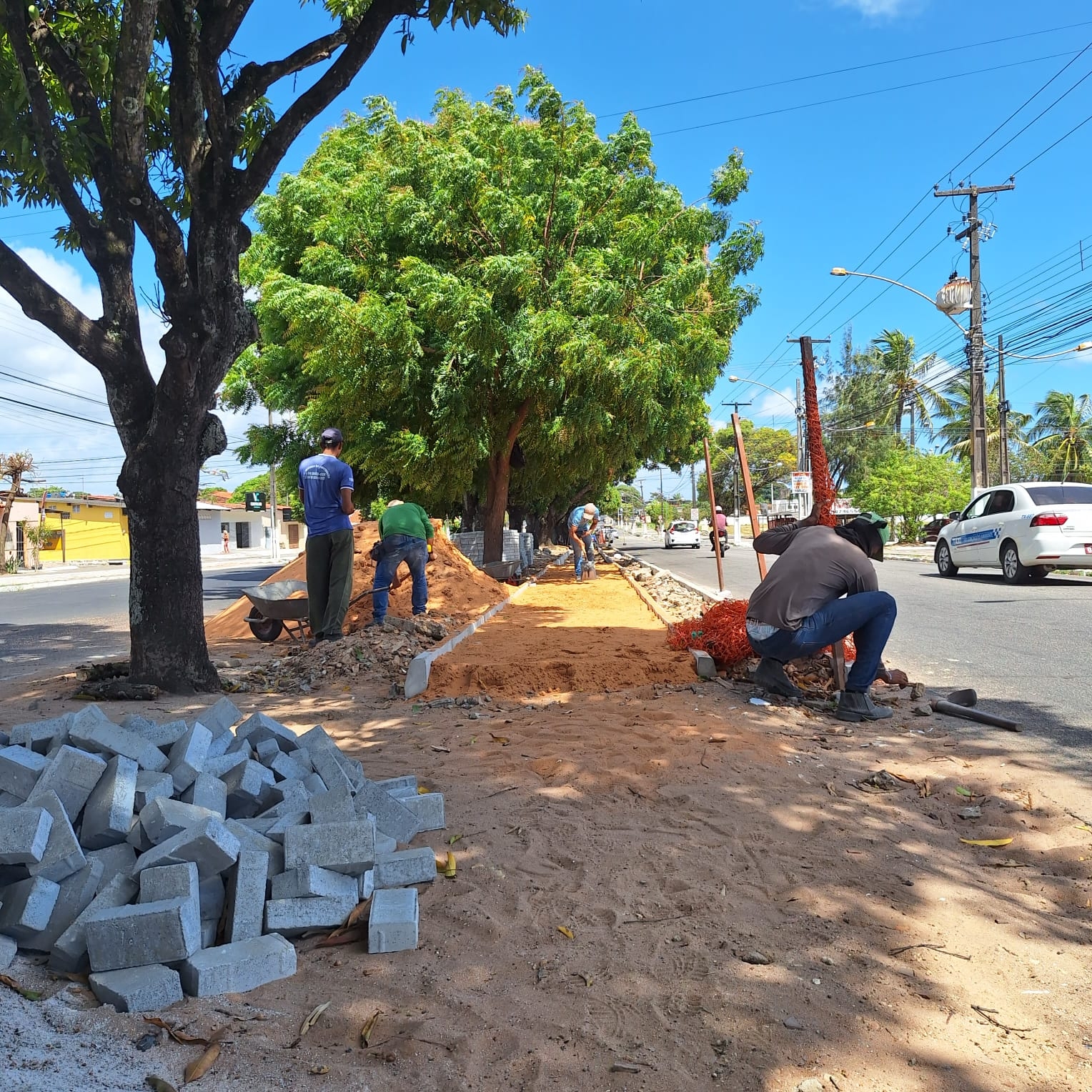 STTU avança nas obras de implantação de ciclovia na Av. Itapetinga