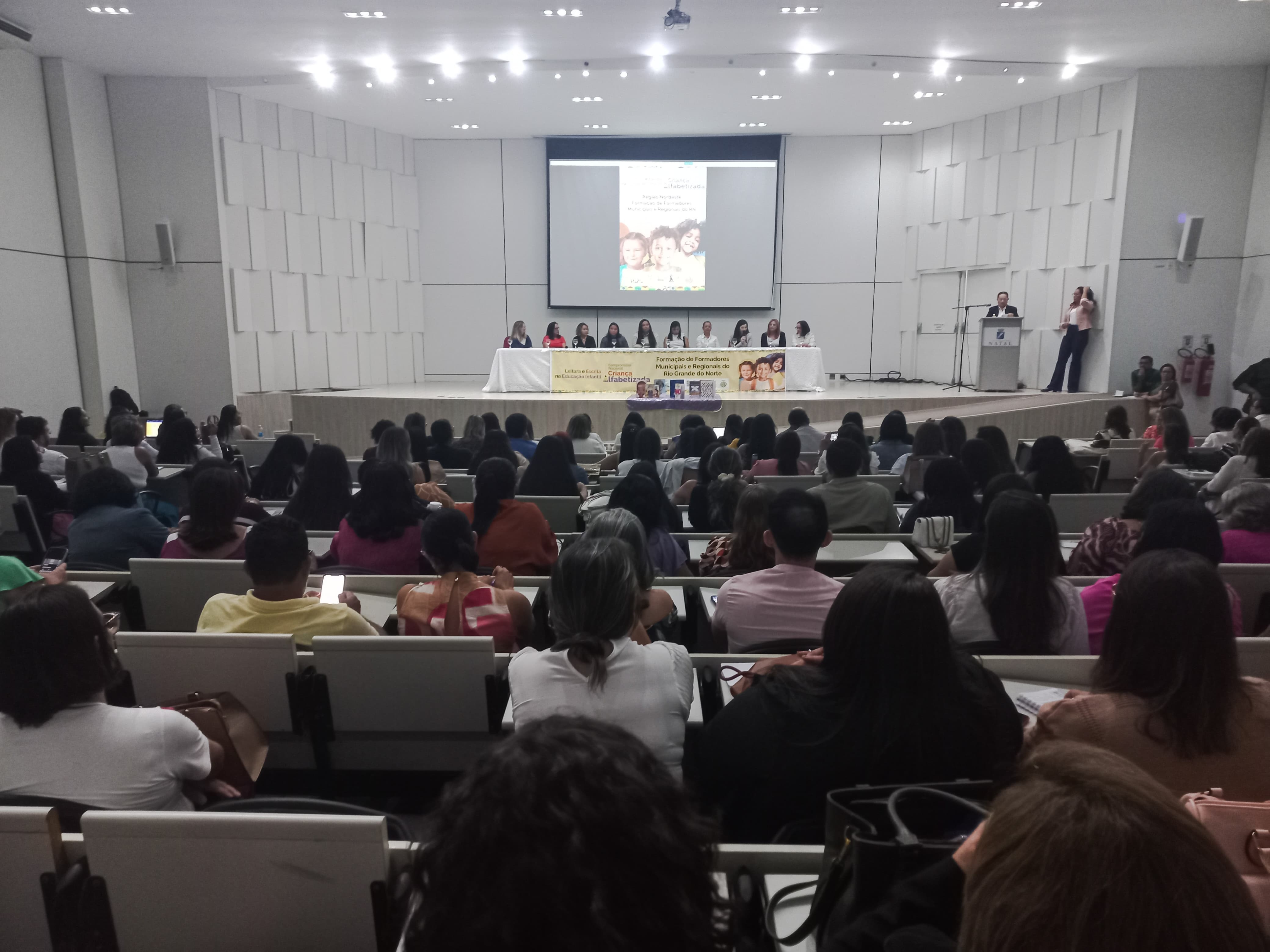 Secretaria de Educação participa do Encontro de Formadores Municipais e Regionais do RN