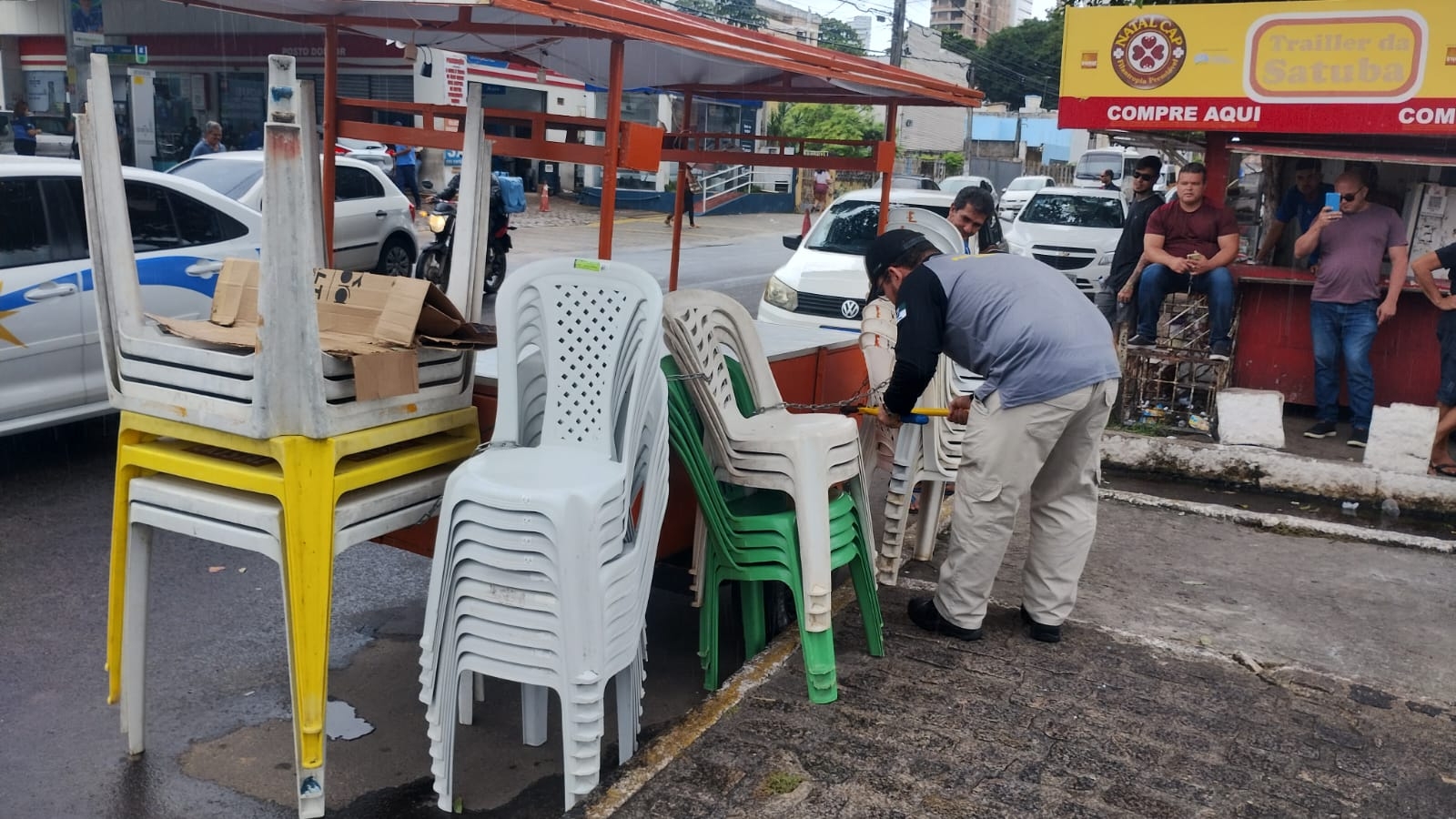 Semsur fiscaliza venda e consumo de bebidas em garrafas de vidro nos festejos juninos