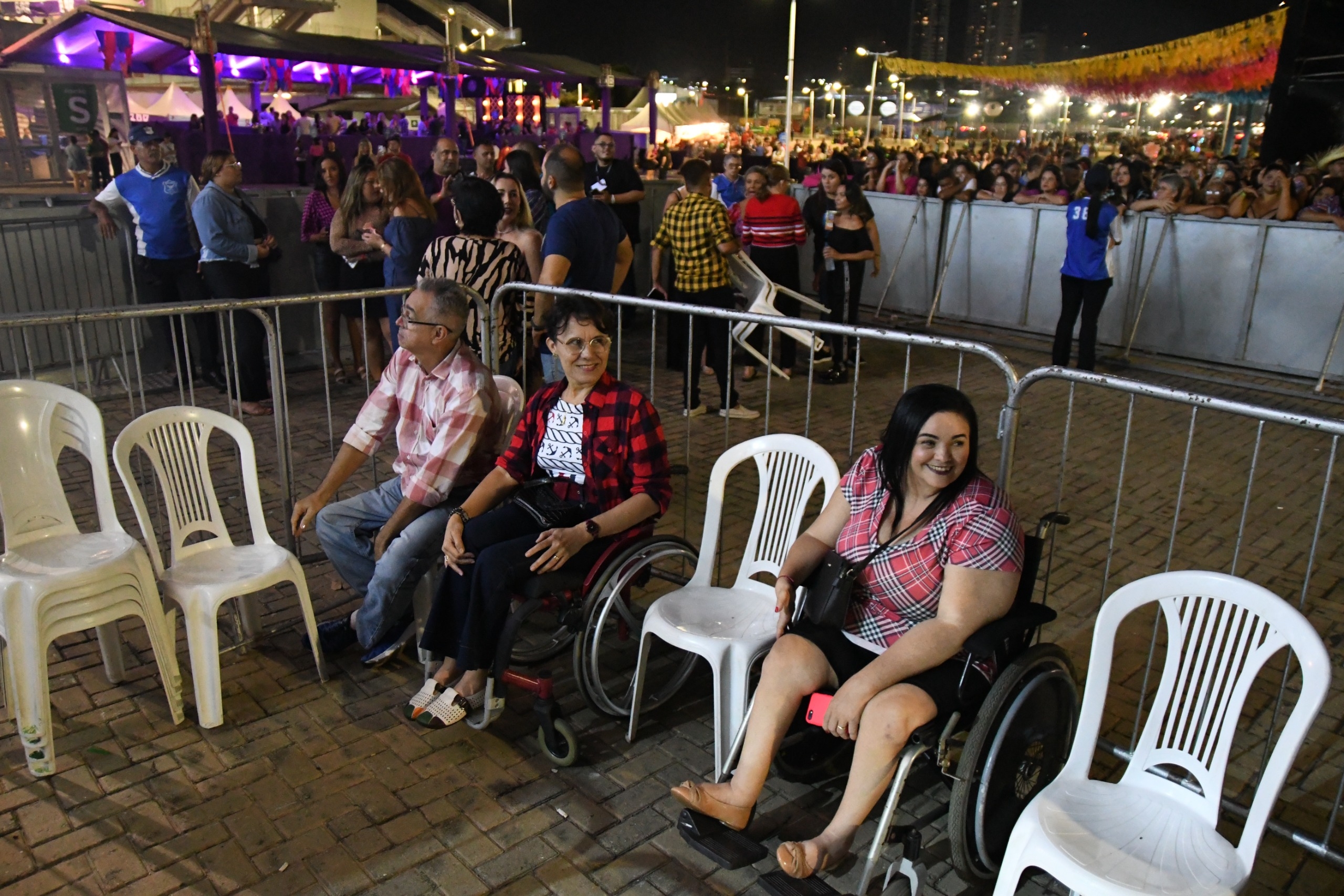 Abertas inscrições para espaço PCD do show Diante do Trono