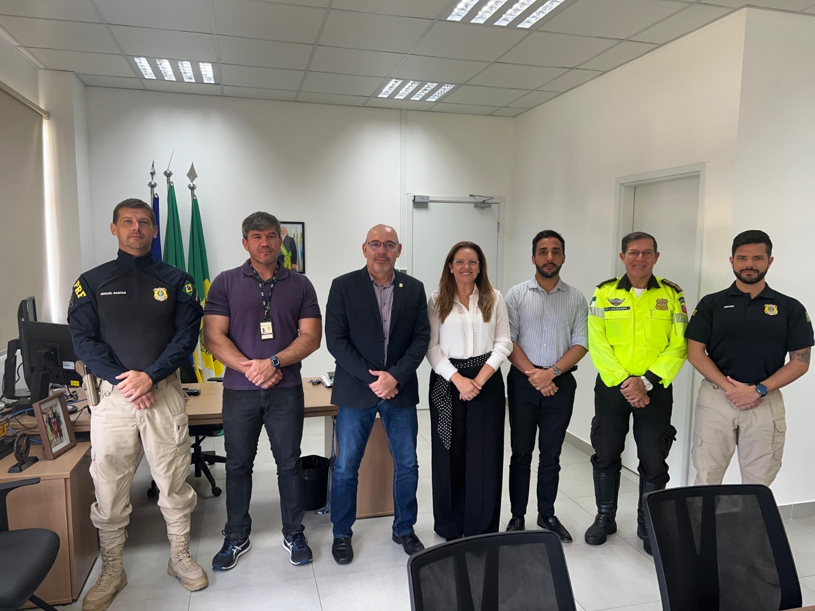 Secretária de STTU visita sede da Polícia Rodoviária Federal 