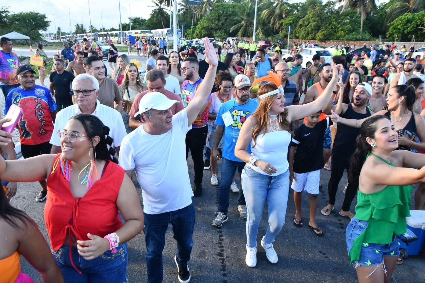 Avenida da Alegria estreia na Zona Norte e se consolida como novo polo do Carnaval de Natal