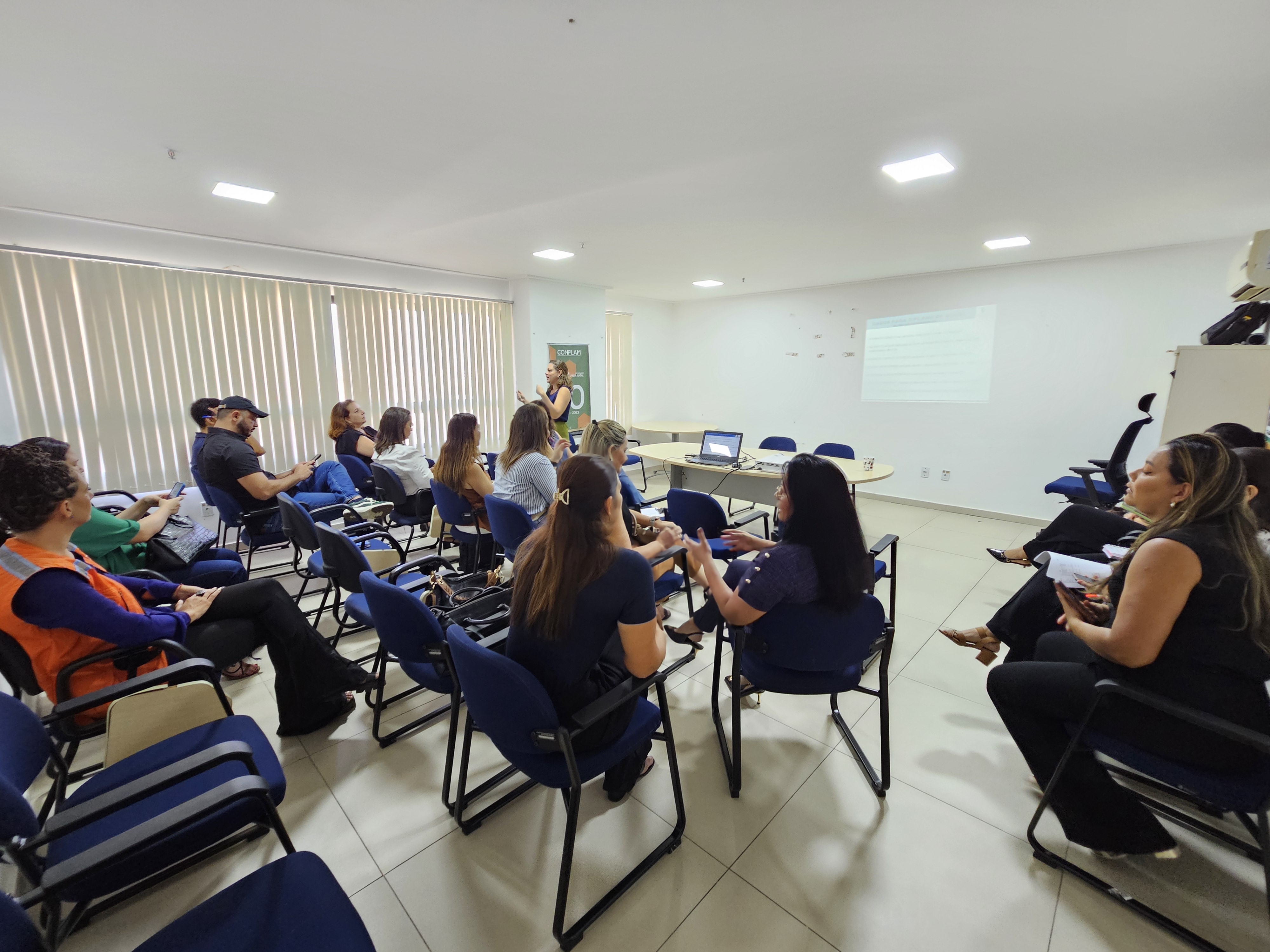 Plano de Espaços Livres e Áreas Verdes é apresentado em reunião com secretarias municipais