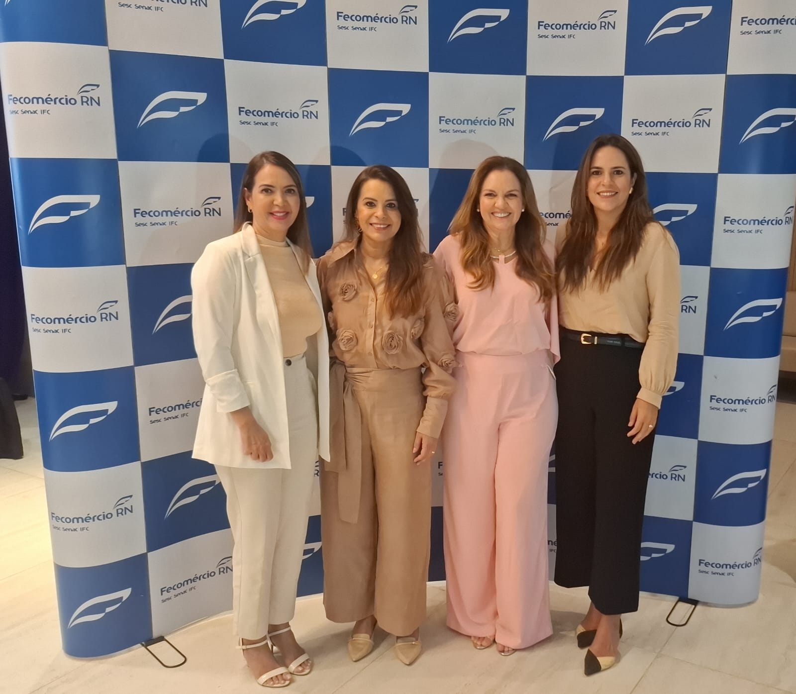 Secretária de Infraestrutura participa de encontro da Fecomércio sobre o mês da mulher
