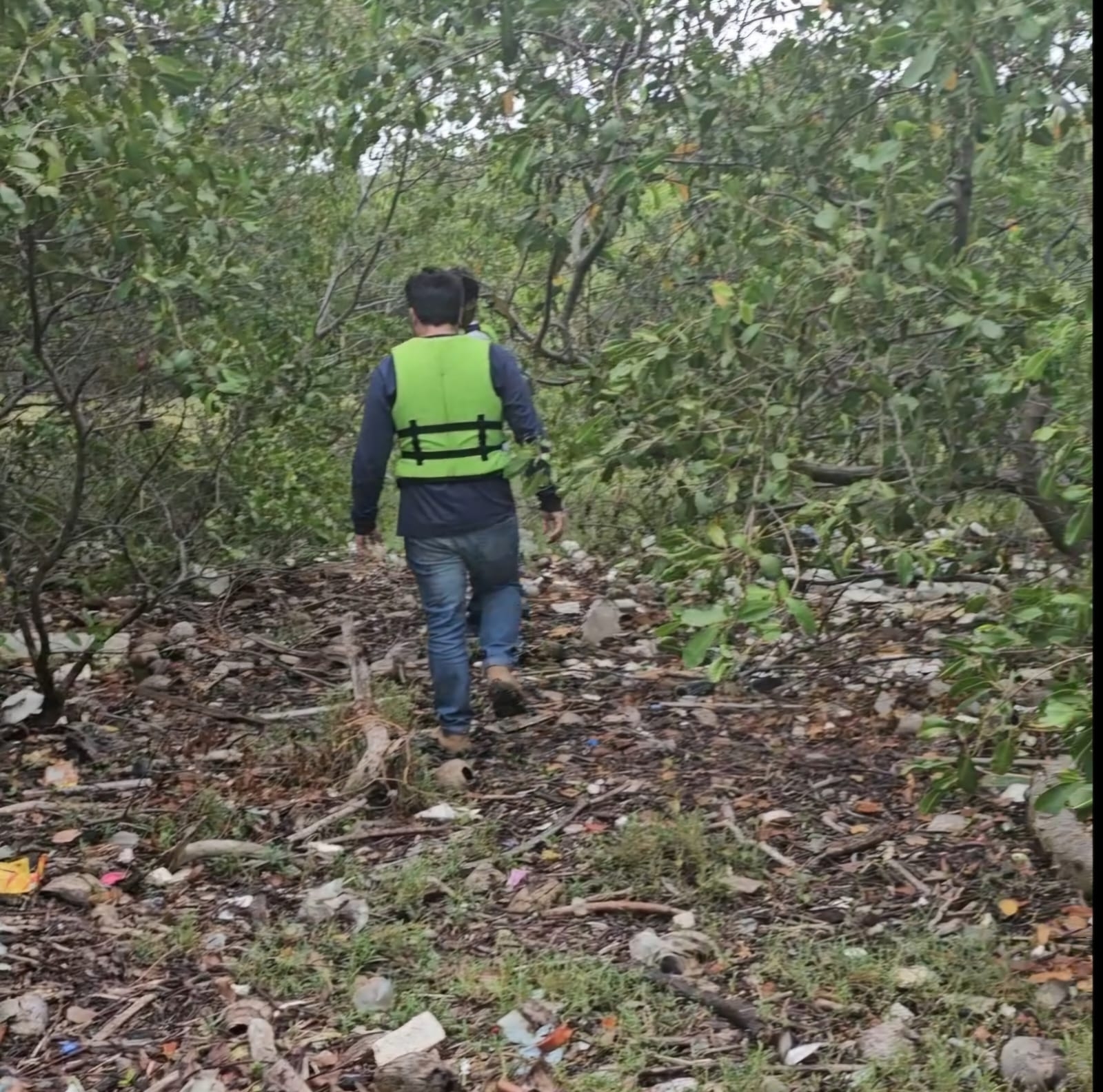 Técnicos da Semurb visitam Projeto Limpa Mangue
