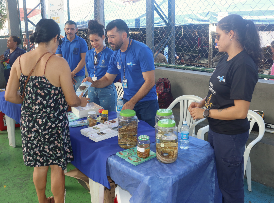 Zoonoses Natal realiza ação educativa na Feira das Rocas