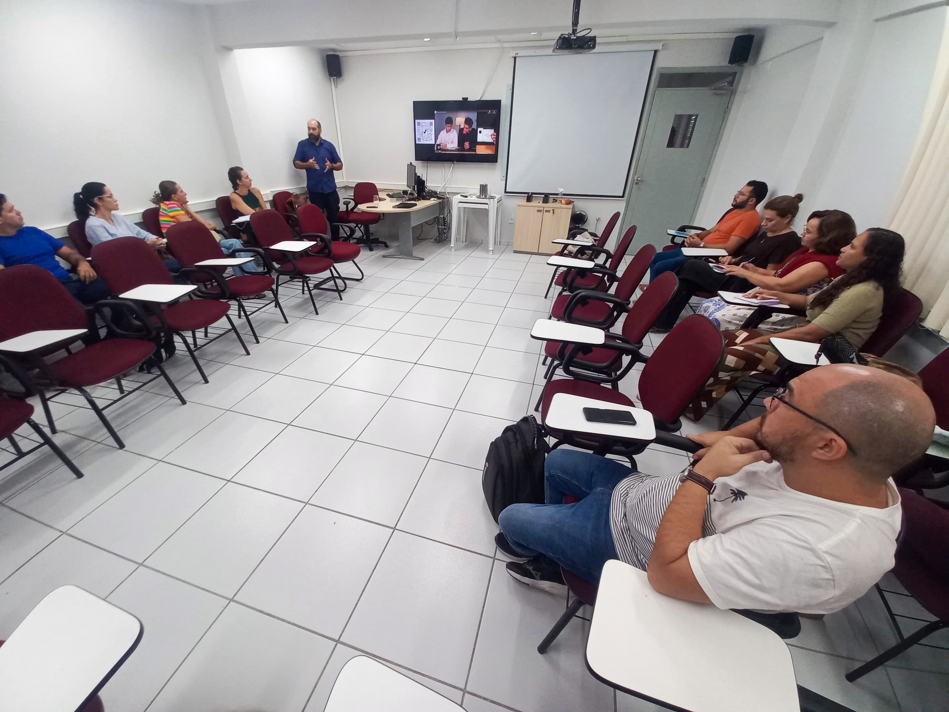 Professores de Ciências participam de formação sobre IA no Ensino