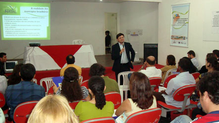  Semurb defende em semin&aacute;rio modelo de gest&atilde;o ambiental descentralizada 