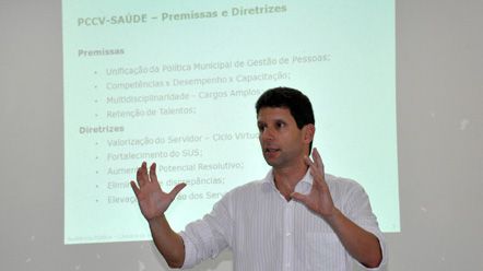 Prefeitura detalha PCCV aos profissionais da sa&uacute;de