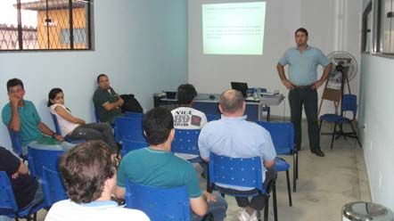 T&eacute;cnicos da Semurb ministram curso de forma&ccedil;&atilde;o aos novos fiscais de Mossor&oacute;