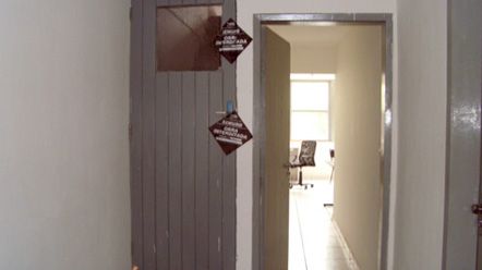 Semurb interdita piso de estabelecimento comercial por irregularidades