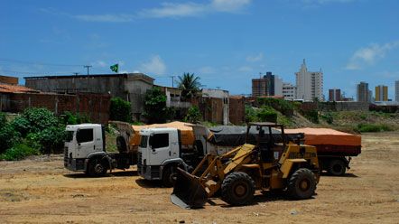 Prefeitura intensifica recupera&ccedil;&atilde;o da rede de drenagem