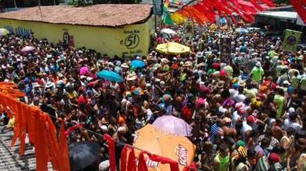 Em plena quarta-feira, Baiacu na Vara encerra o Carnaval