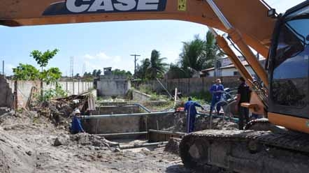 Semopi restaura sistema de drenagem e recupera pavimenta&ccedil;&atilde;o em v&aacute;rios bairros