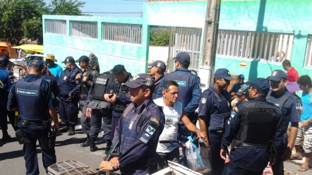 Opera&ccedil;&atilde;o Natal Feira Segura chega ao conjunto Panorama