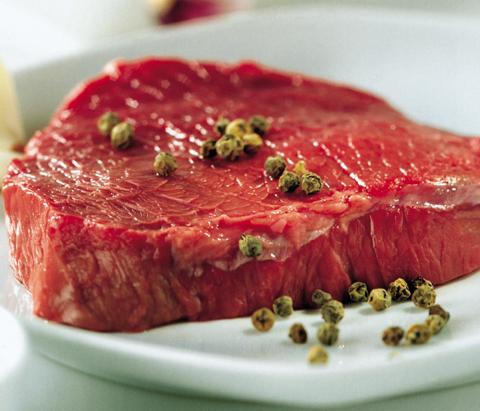Consumo de carne vermelha pode aumentar risco de Alzheimer 